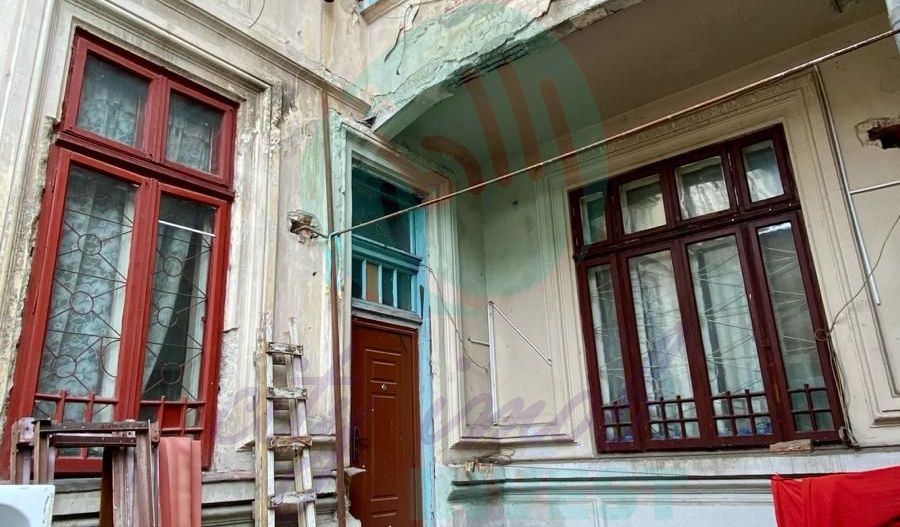 Casa singura in curte - Poză 2