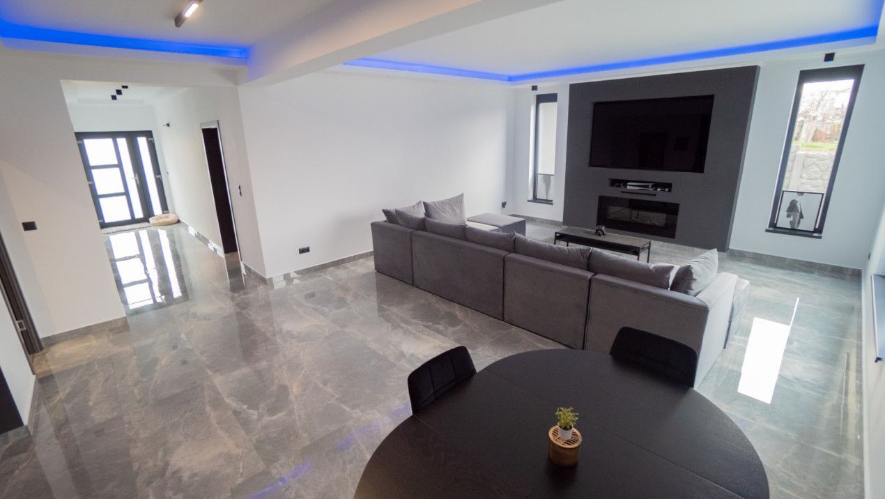 Agigea - Casa  deosebita cu piscina, mobilata si utilata complet. - Poză 9
