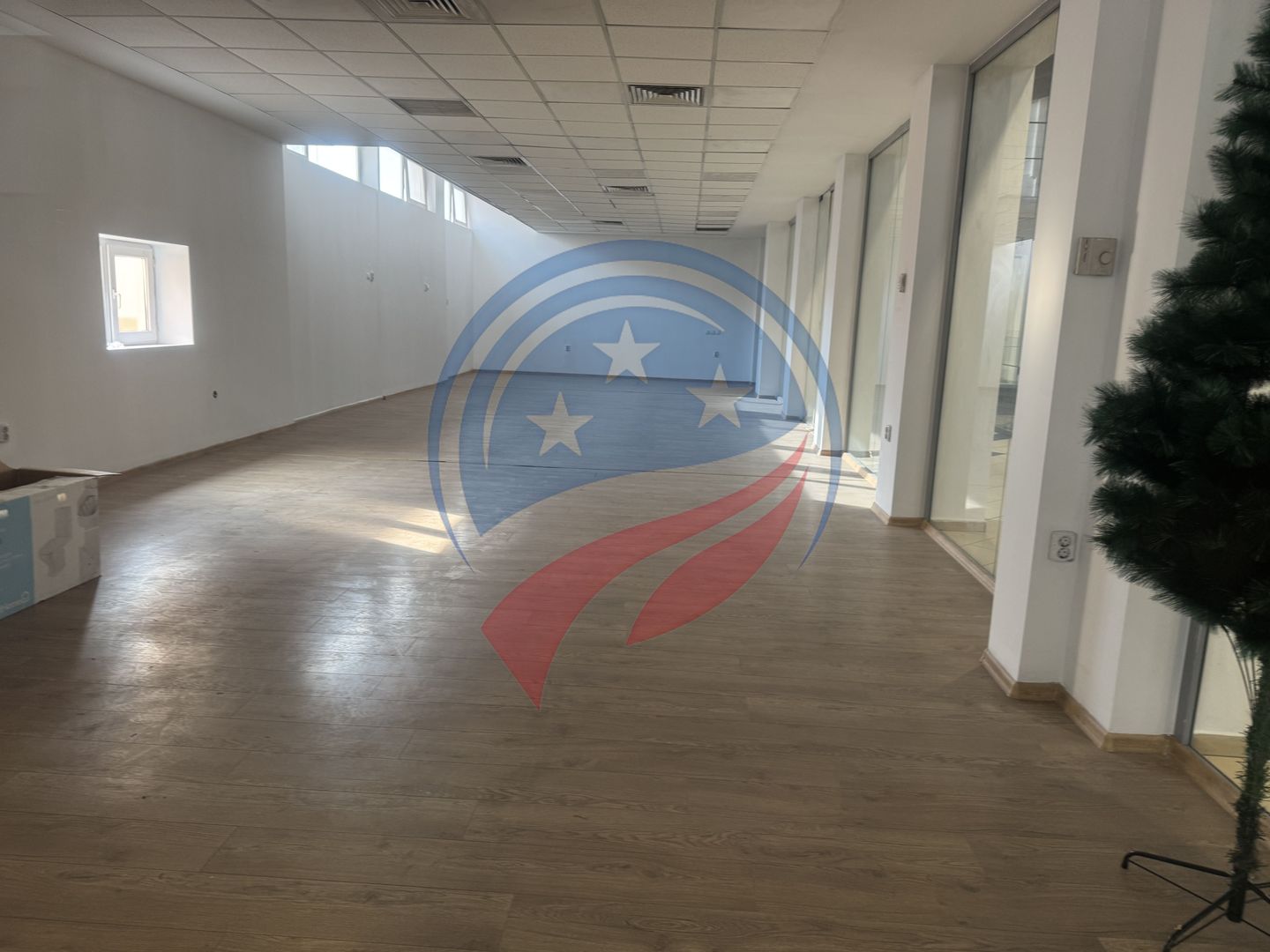 Spatii Comerciale in Craiovita Noua!!! - Poză 1