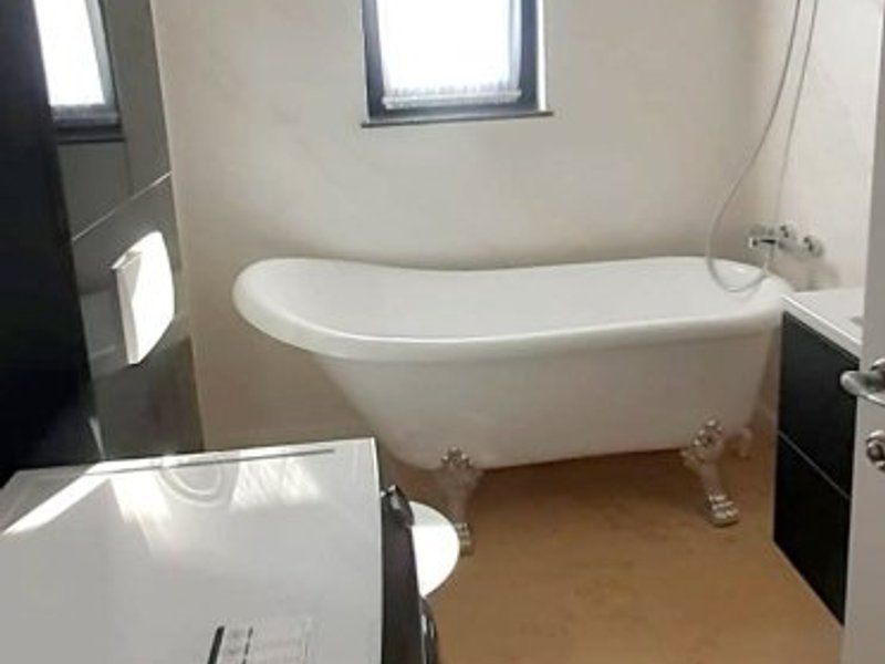 Casa in stil mediteranean - 4 camere, zona Metro - Poză 6