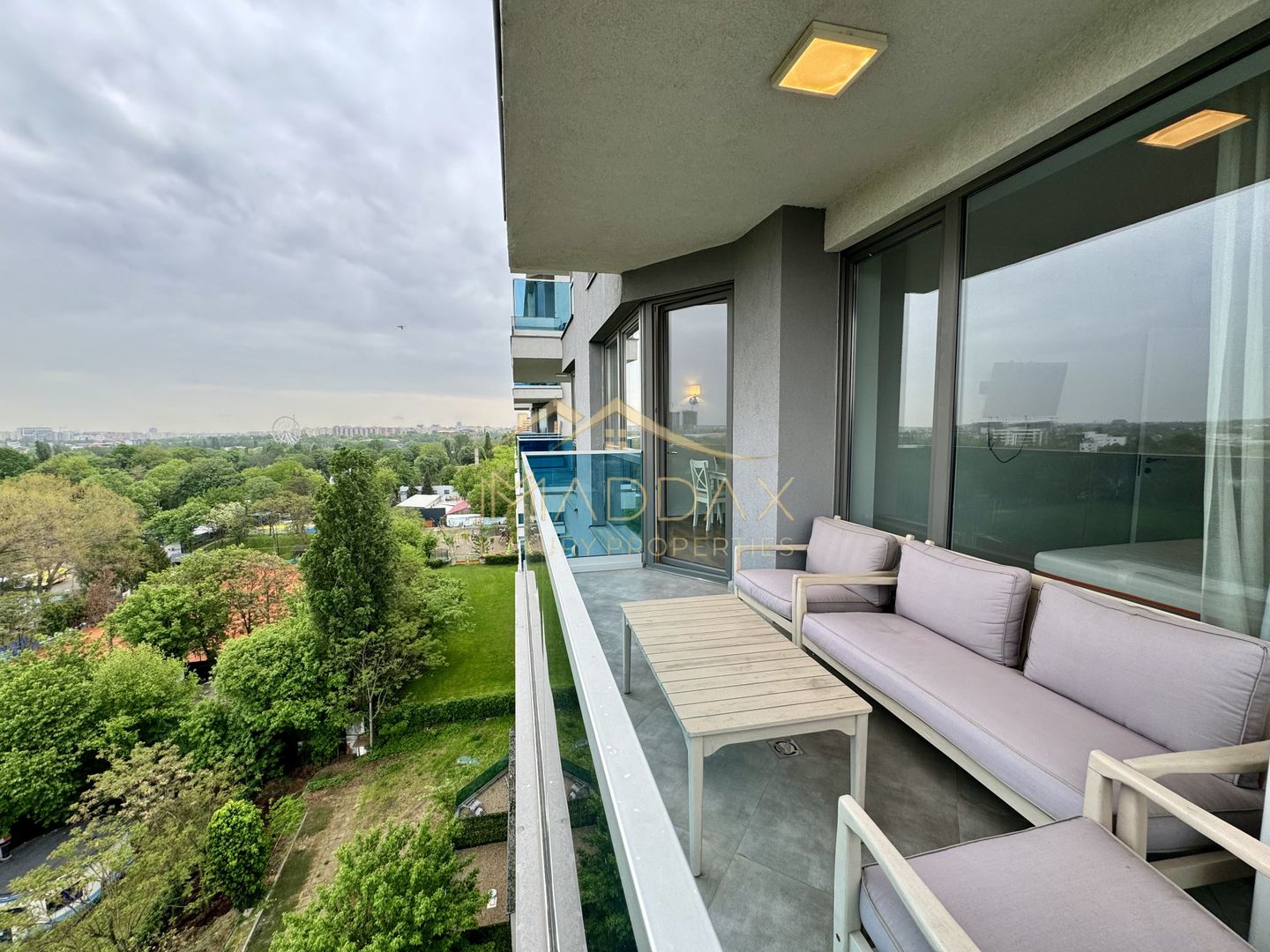 4 rooms apartment - 122 sqm/ Rented/ 1 Parking / Floreasca - Lake View - Poză 2