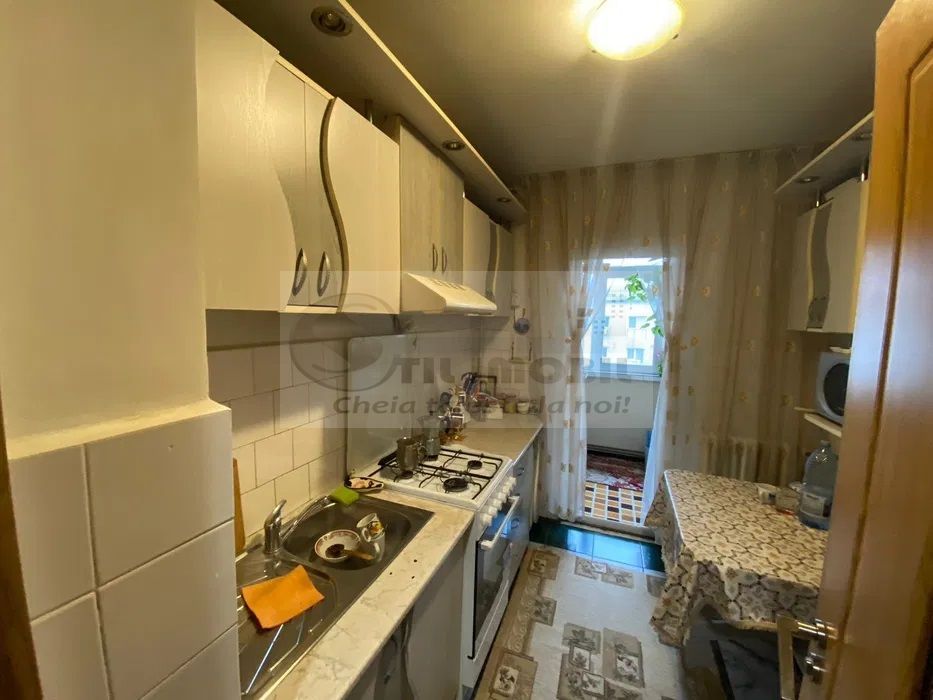 APARTAMENT 2 CAMERE ZONA NICOLINA - 350 EURO - Poză 3