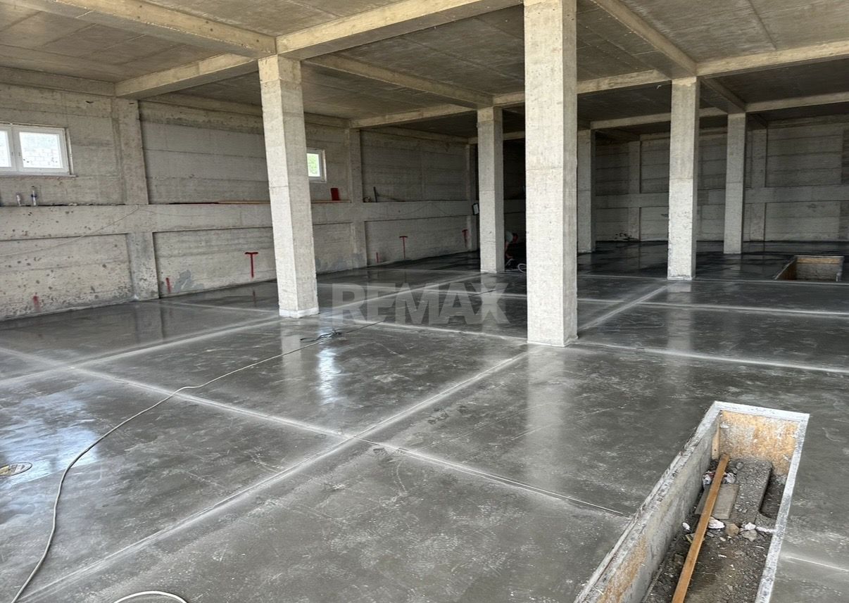 40 Ari Prima Linie Traseu M1/Spatiu Comercial - Poză 11