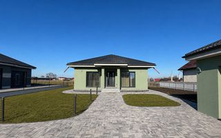CASA MODERNA CU 4 CAMERE SI CURTE | 161 MP+48 MP ANEXA | VOLOVAT - Poză 20