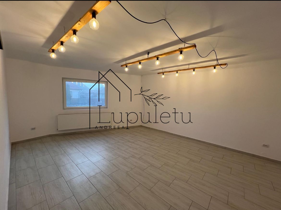 Casa Individuala de Inchiriat | 88 MPU | 2 Camere | Selimbar - Poză 13