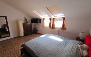 Apartament 3 camere cu mansardă și balcon generos – zona Câmpului. - Poză 6