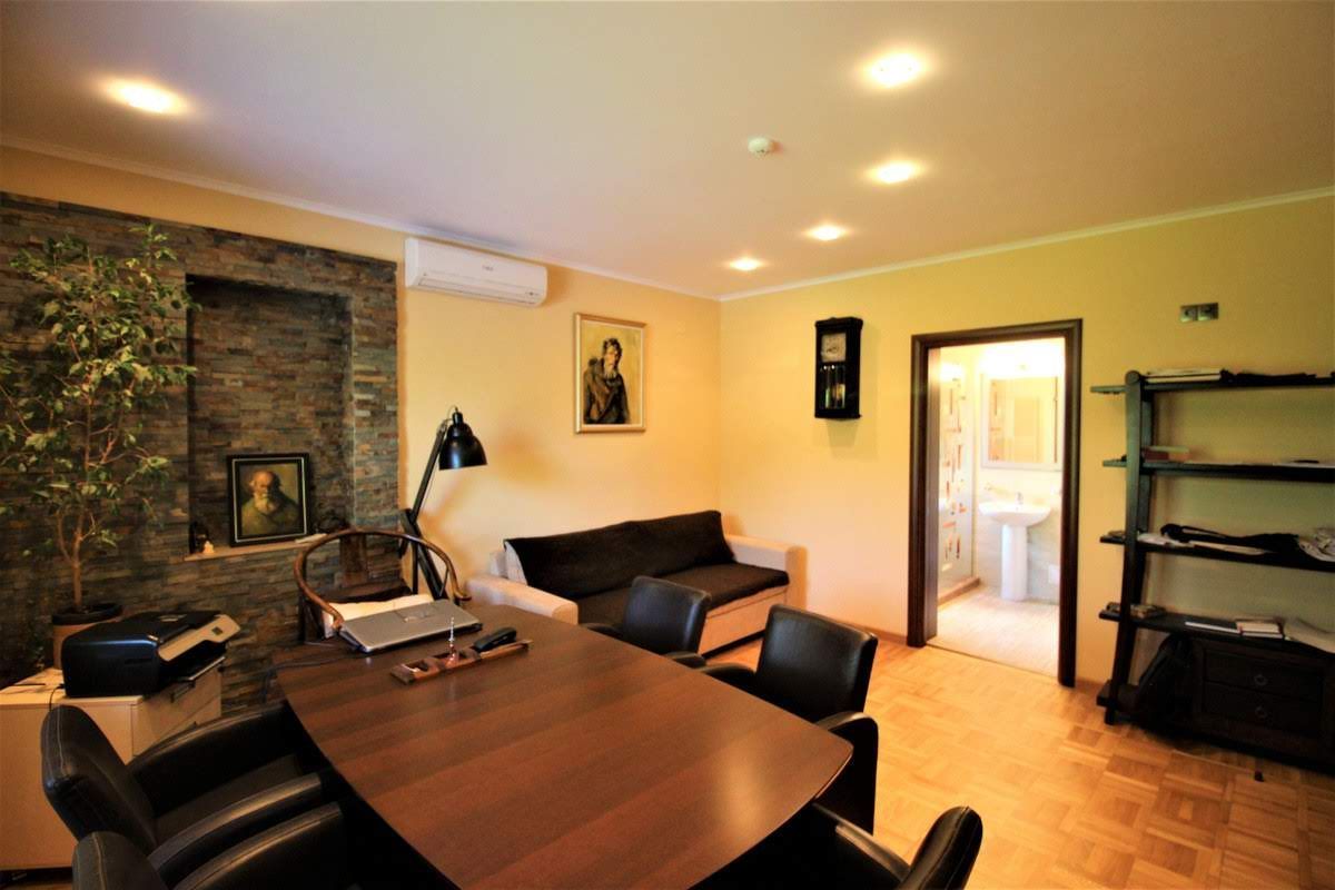 Vila de lux Buftea de inchiriat | 520 mp | teren 2491 mp - Poză 32