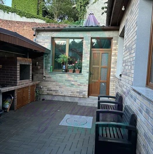 Casa pe parter cu posibilitate extindere- Curte - Poză 1