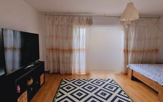 Apartament spațios, balcon și parcare, zona Parcul Poligon. - Poză 2