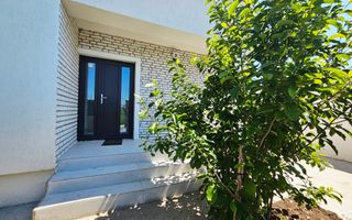 Casa individuala 4 camere | curte amenajata | comuna Berceni - Poză 5