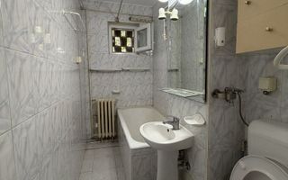 2 camere, central P-ta Mărăști - Poză 3