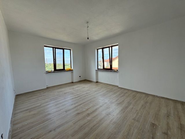 De vanzare casa in Lugoj pe strada Bocsei - Poză 8