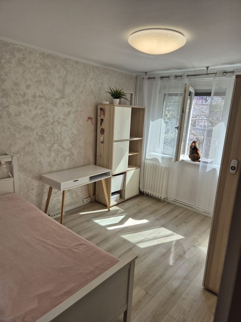 Apartament Luminos 4 camere cu Centrala si 2 locuri parcare. Izvorul Muresului. - Poză 7