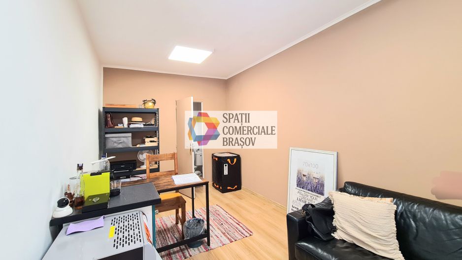 Spatiu comercial de închiriat  Brasov - 40 mp # spatii-comerciale-brasov.ro - Poză 4