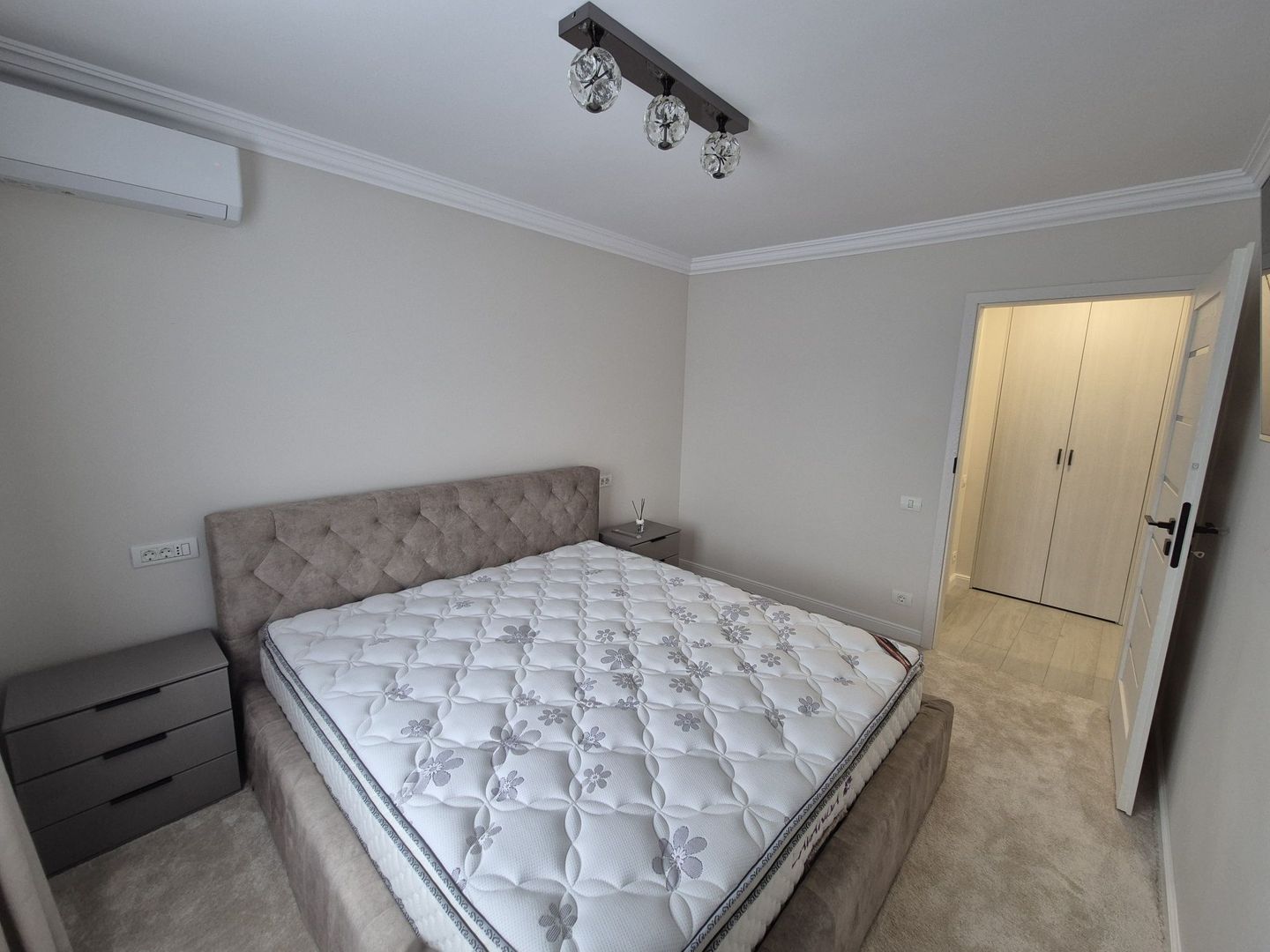 Apartament 3 Camere | 67 mp | Etaj 8/9 | Metrou Gorjului - Poză 2