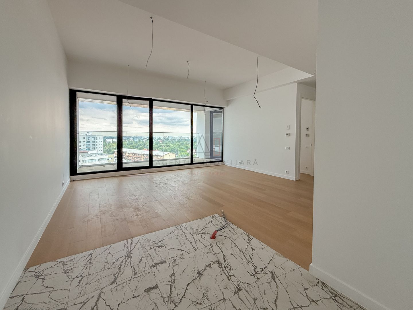 2 camere l Floreasca l vedere spre lac - Poză 6