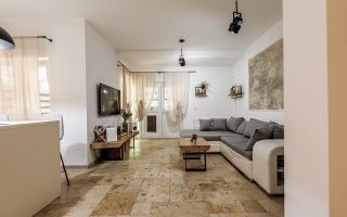 Casă de vânzare – Via Carmina, Vladimirescu -zonă rezidențială premium - Poză 3