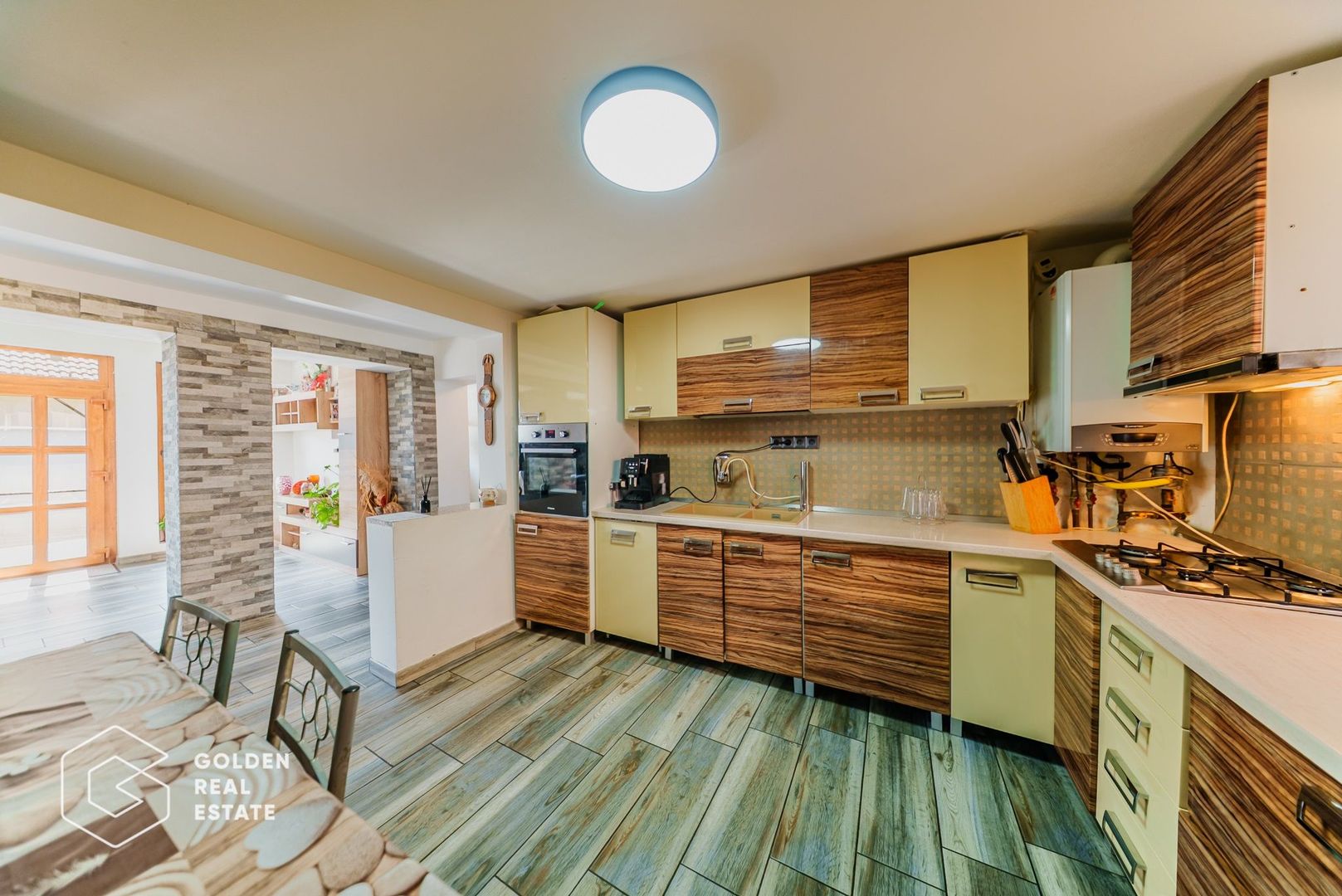 Casa din caramida, în Gai, teren 492, comision 0% - Poză 17