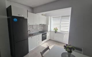 De închiriat apartament 2 camere Grand Arena - Poză 2