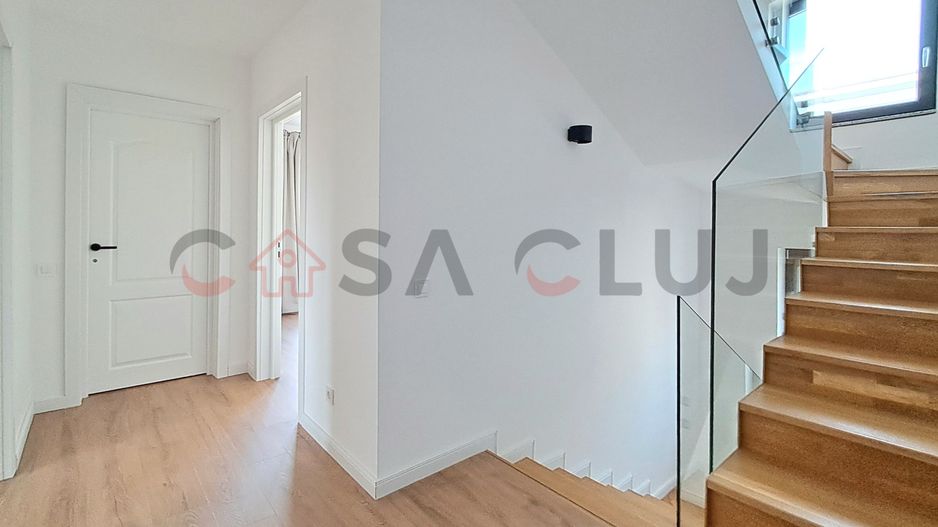 Duplex  5 camere La Cheie in Europa!! - Poză 8