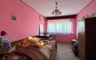 APARTAMENT 3 CAMERE VALEA ROSIE - Poză 3