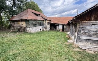 Teren intravilan 3.000 mp cu casă tradițională – Bran, sat Poarta - Poză 4