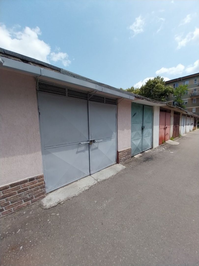 Apartament 2 camere et.1 mobilat utilat cu garaj autorizat - Poză 8