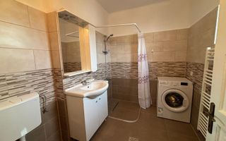 Casa la 2 pasi de Parcul Sub Arini- Sibiu - Poză 8