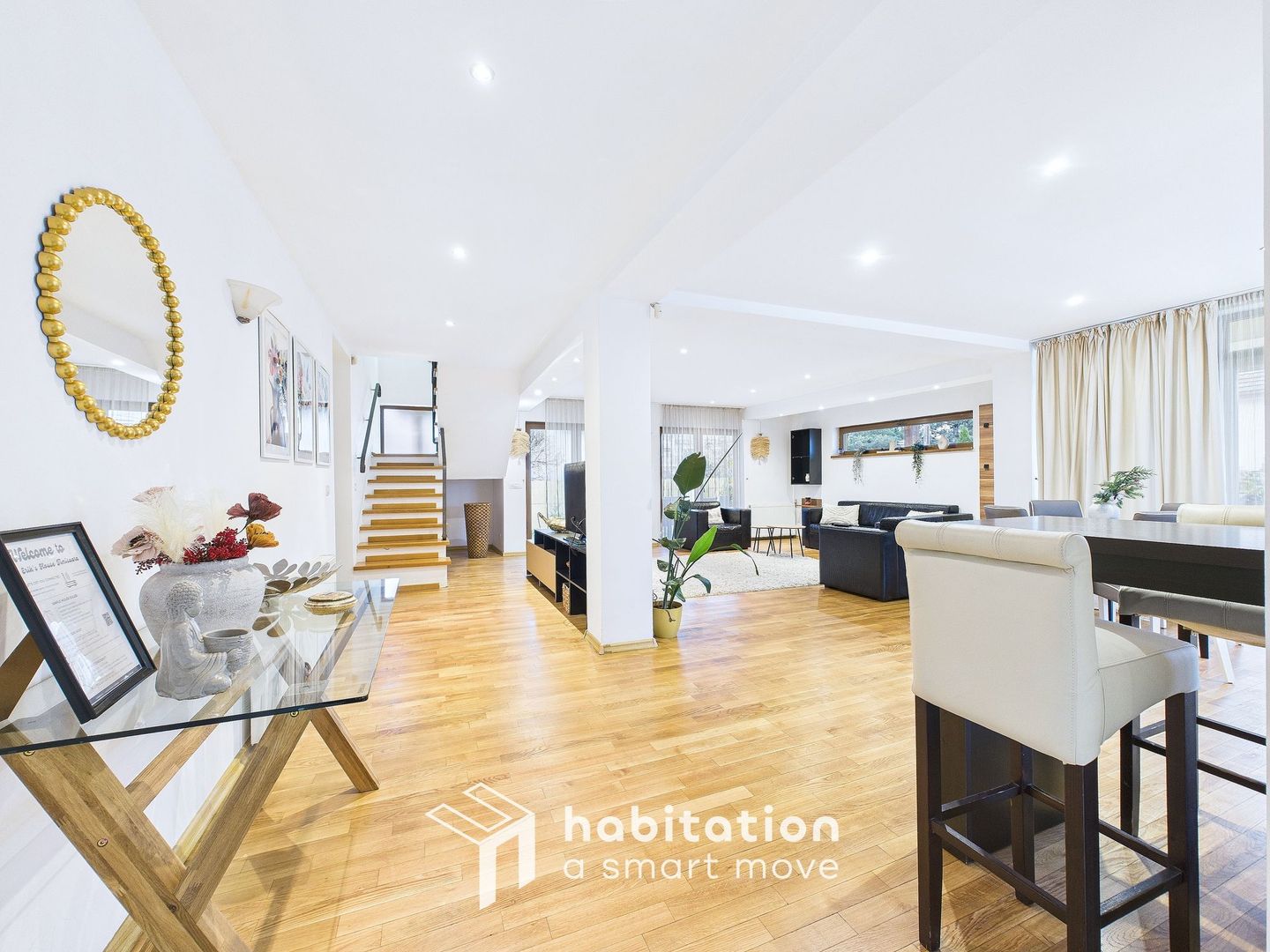 Casă individuală cu spațiu amplu și liniște absolută în Ghiroda - Poză 5