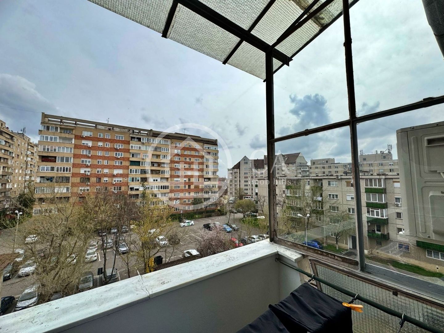 Apartament de vânzare cu 3 camere in zona Dacia, Oradea - Poză 10