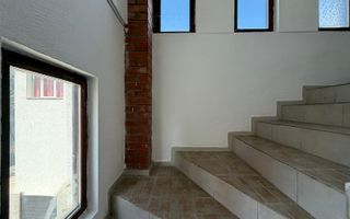 Mansardă exclusivistă // ***Iancu Nicolae*** // Vedere panoramică superbă - Poză 78