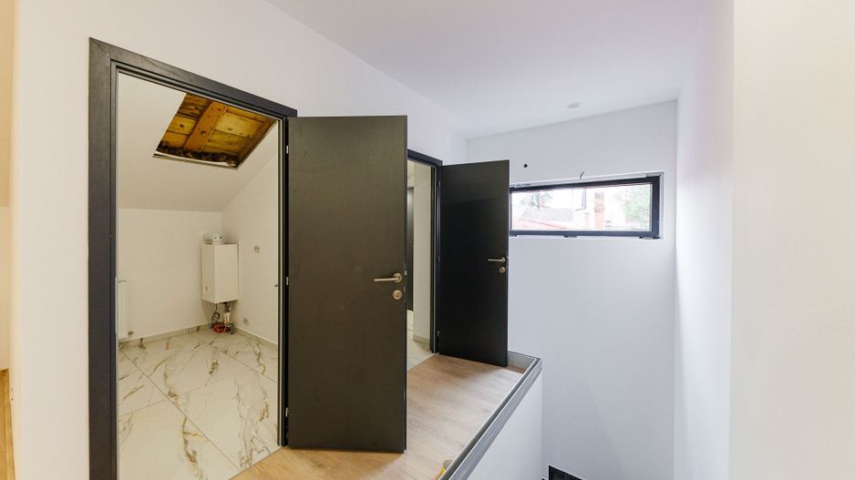 Prima inchiriere - Spatiu birouri 100 mp | Grup sanitar&Zona Chicineta - Poză 18