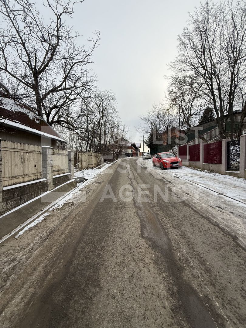 Teren de vânzare 1.500 mp, toate utilitățile, Bucium, Iași - Poză 5