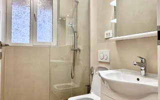 Casa de inchiriat, 3 camere, 3 bai, renovata, prima inchiriere. - Poză 17