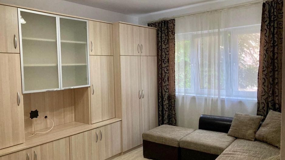 Apartament 2 camere, tip X mare, et 2, Rogerius. 75 900 E. Comision 0. - Poză 2