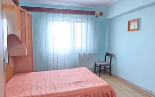 Apartament cu 3 camere, etaj 8, mobilat și utilat, zona GARĂ; - Poză 10