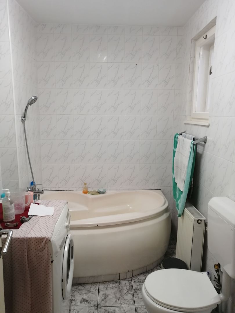 Casa in zona Sirul Livezii - Roata Norocului - Poză 8