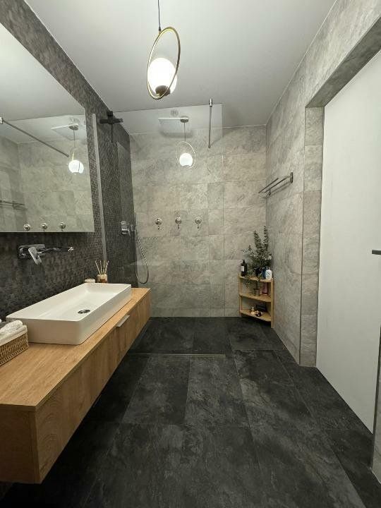 Superb duplex cu 4 camere şi terase mari - Poză 9