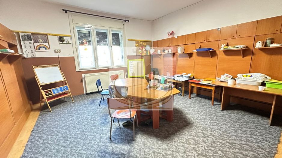 Grădiniță / After-school complet funcțional | 17 săli | Preț imbatabil - Poză 18