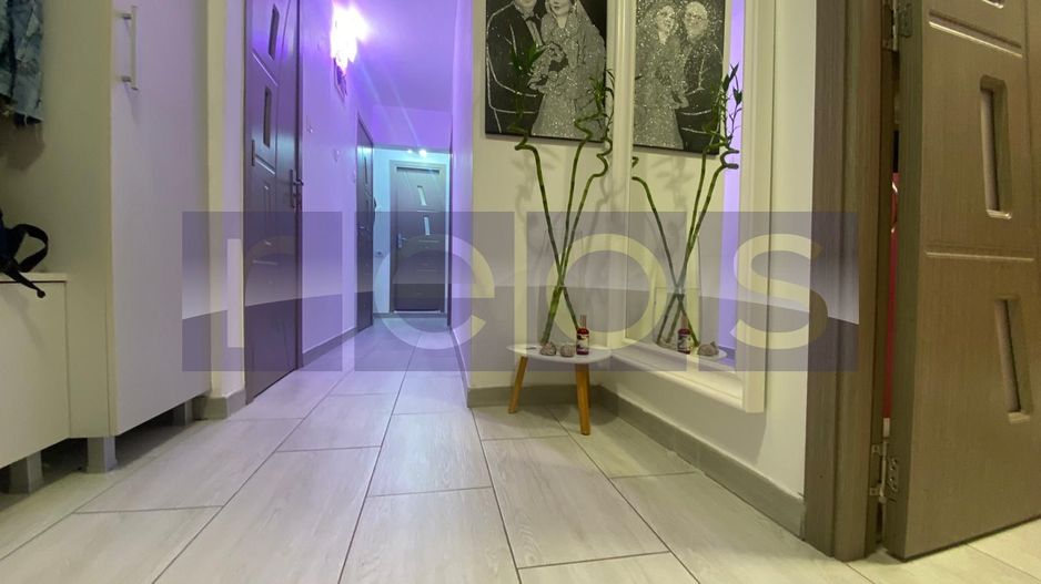 Apartament modern 3 camere | Teiul Doamnei - Poză 2
