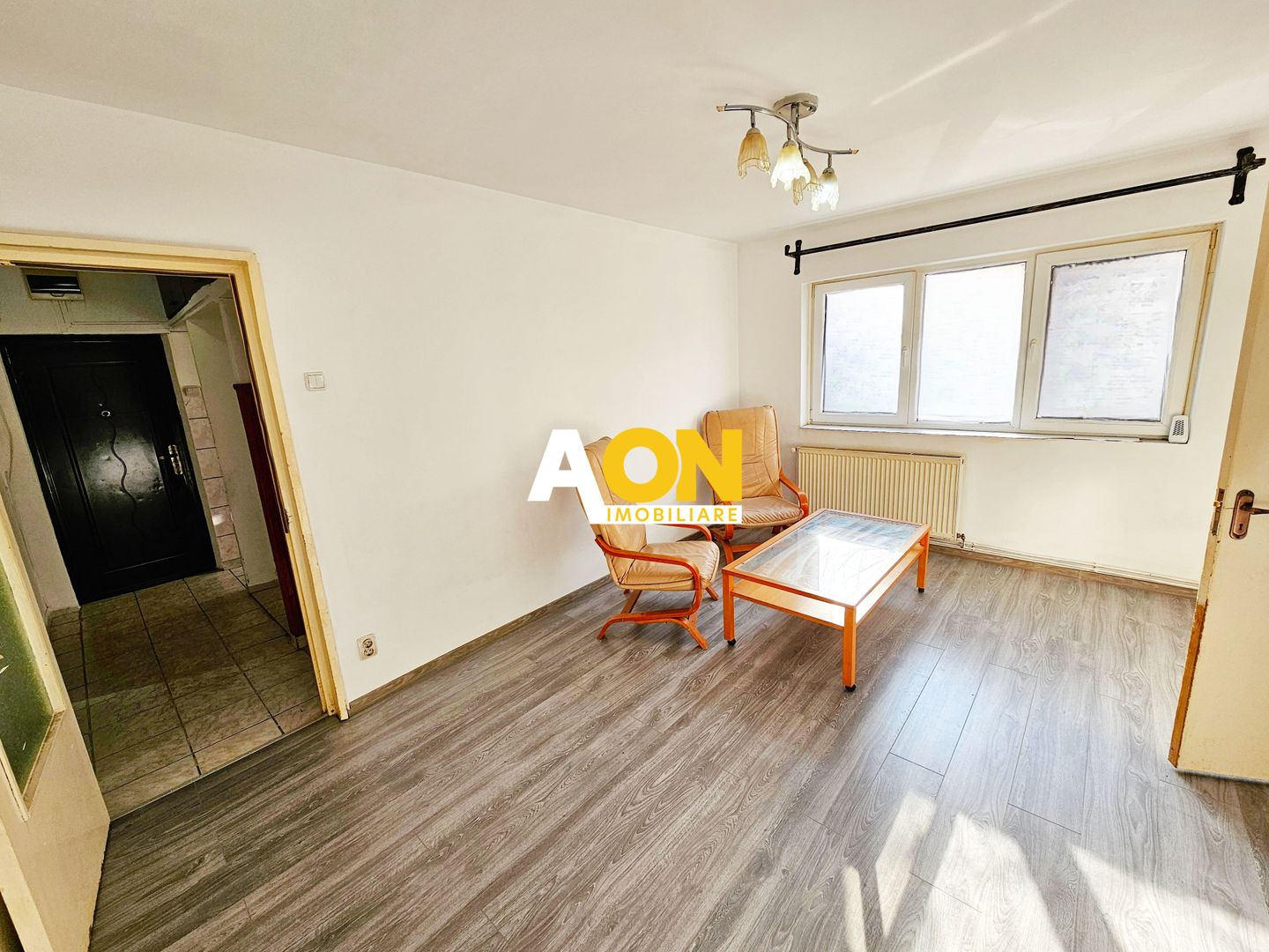 Apartament 2 camere, cu balcon, etaj 1, Cetate - Poză 5