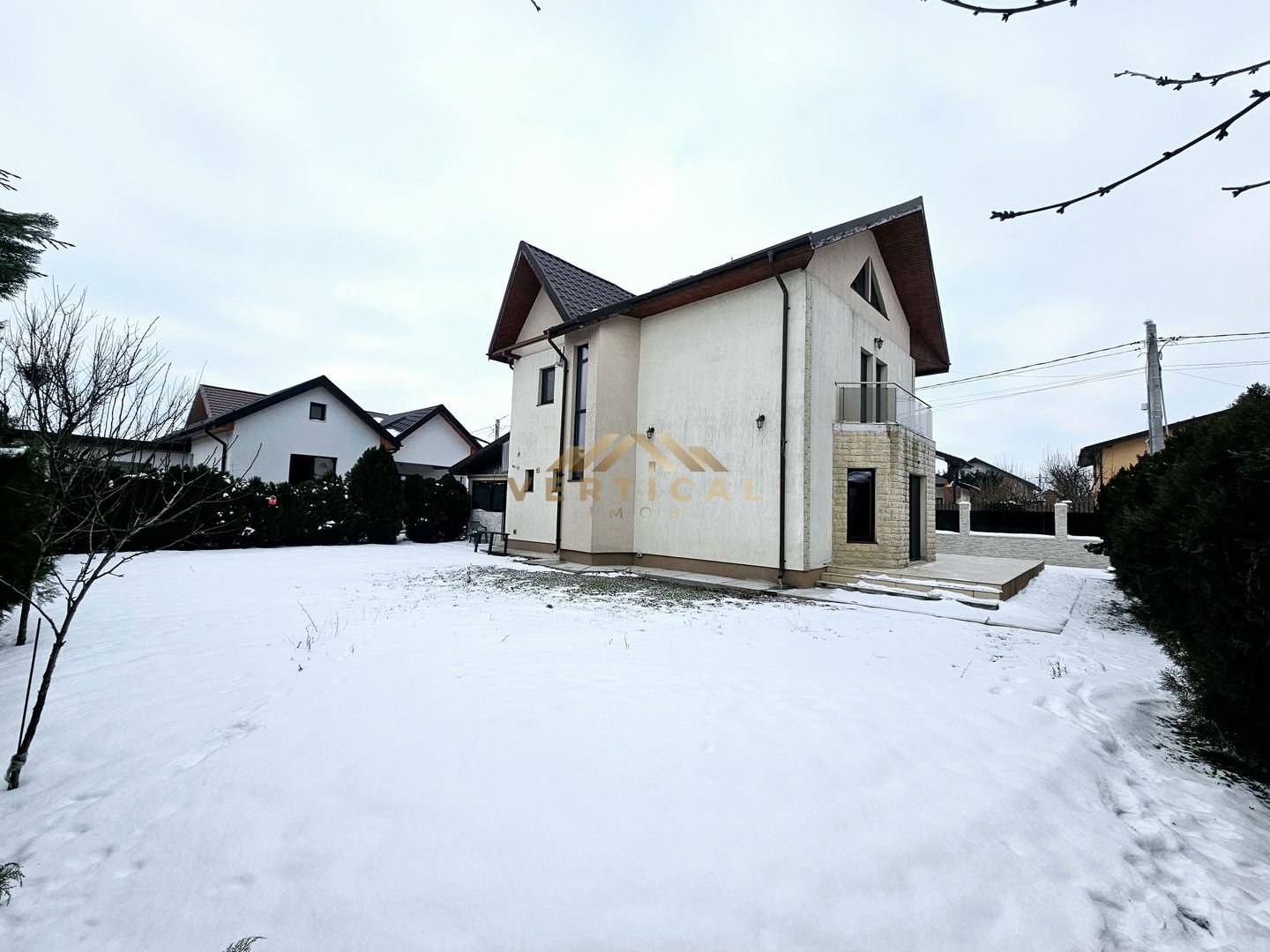 Vila de inchiriat cu 4 camere - comuna Berceni - Poză 2