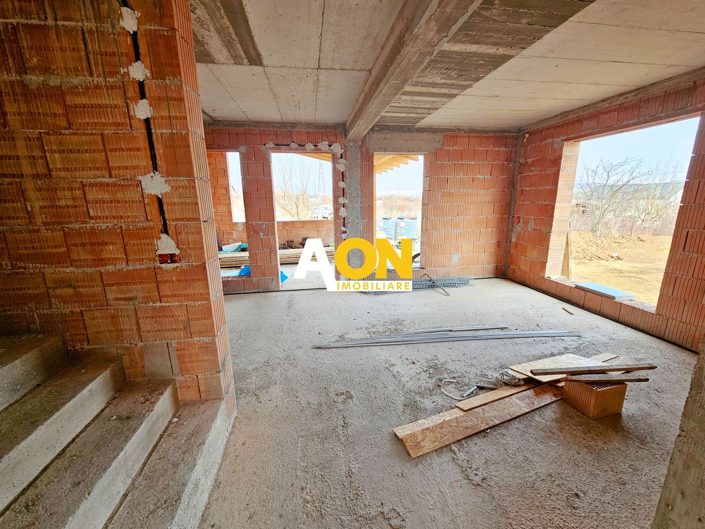 Casa la rosu, 4 camere, 3 bai, 339 mp teren, zona Valea Popii - Poză 8