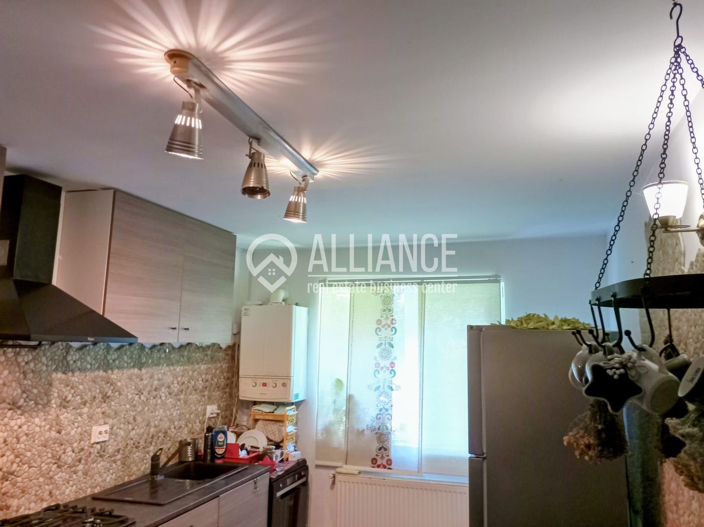 BREBU/PRAHOVA(cod04)-Casa P+1 zona mirifica - Poză 23