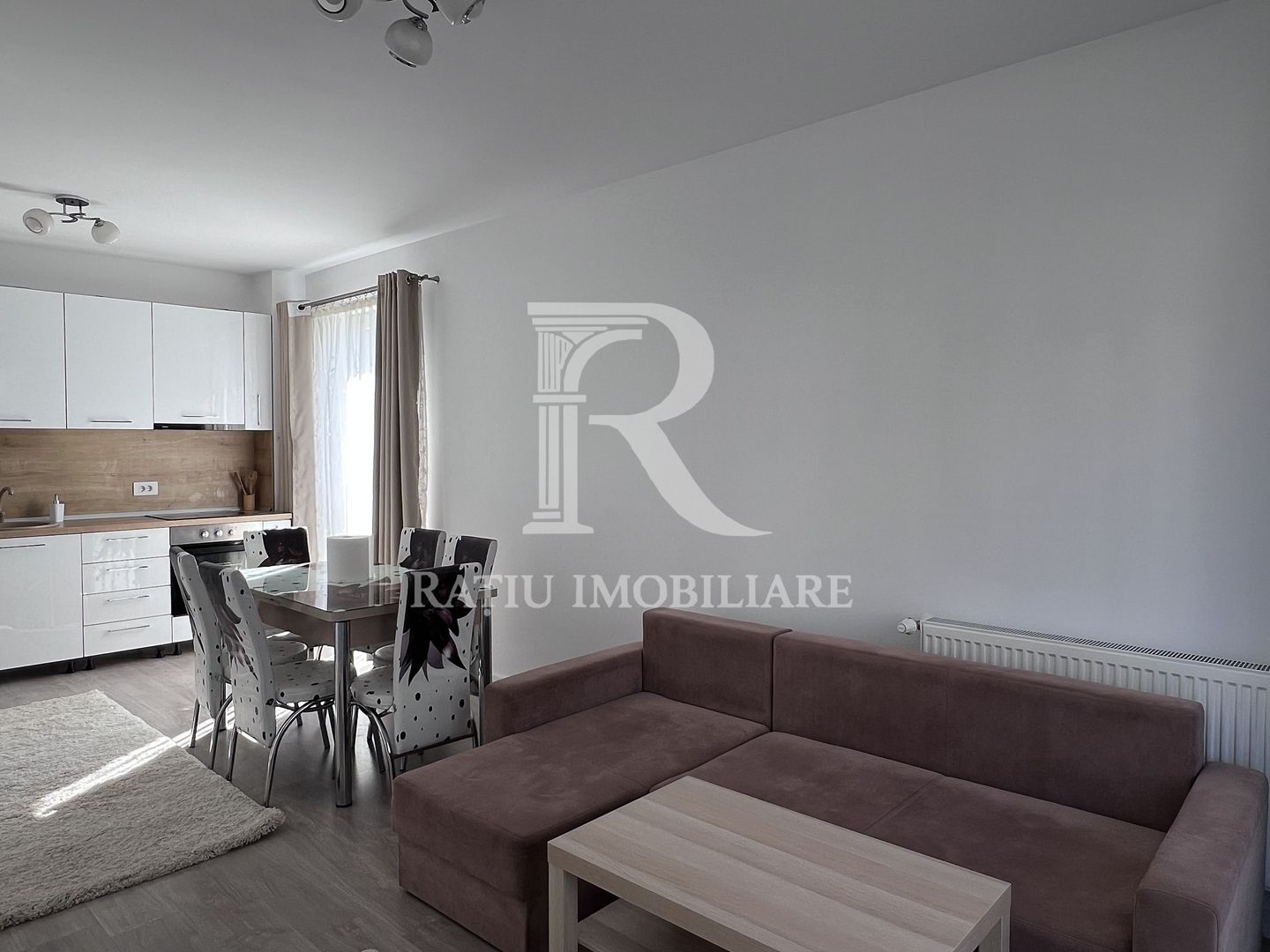 Apartament cu 3 camere | Etaj 1 | Prima Universitatii | Oradea - Poză 4