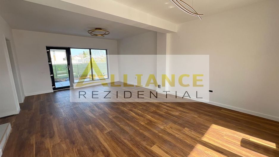Vila Individuala  - 4 camere - 3 bai-teren -320-600 M de STV - Poză 6