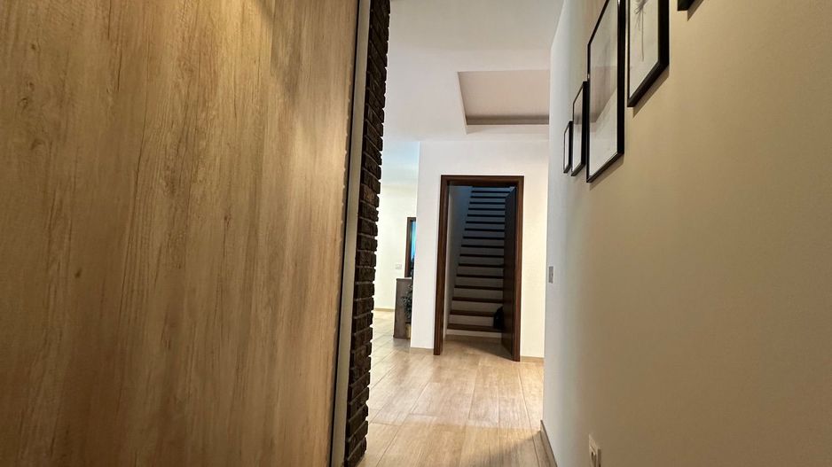 Casa individuala Dumbravita spre Pădure - Poză 22