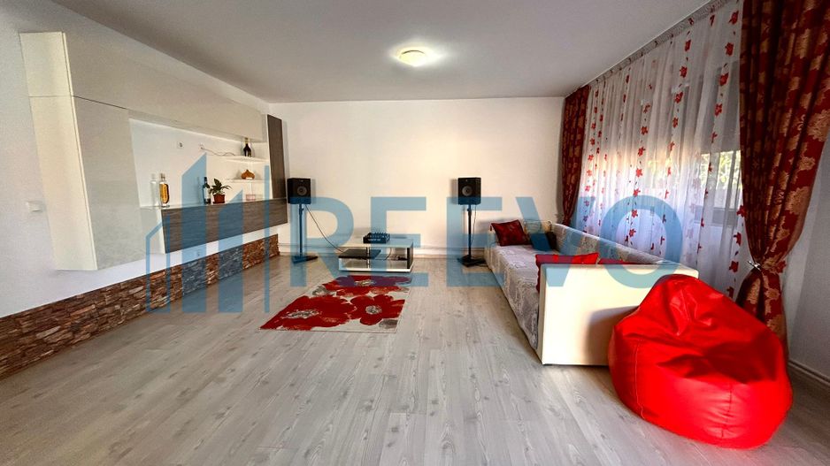 Casă/Vilă de vânzare în Letea Veche, Jud. Bacău - Poză 9