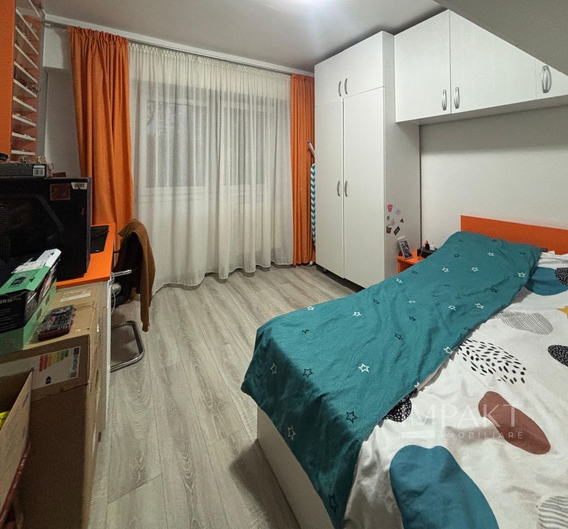 Spațiu cât o casă - 110mp - Apartament cu 4 dormitoare - Poză 9