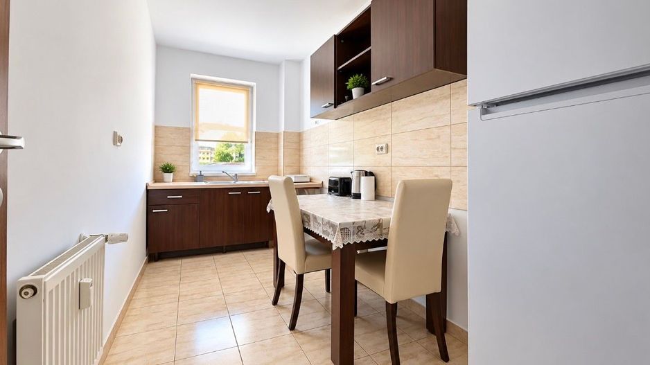 Apartament de inchiriat cu 3 camere, Prima Nufarul - Poză 4